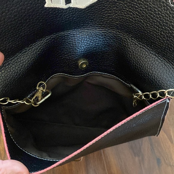 Monogramed clutch purse - Picture 3 of 5